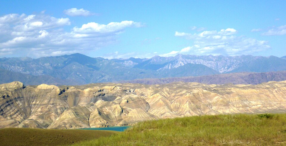 Kyrgyzstan — local market for manufacturer and distributor portals