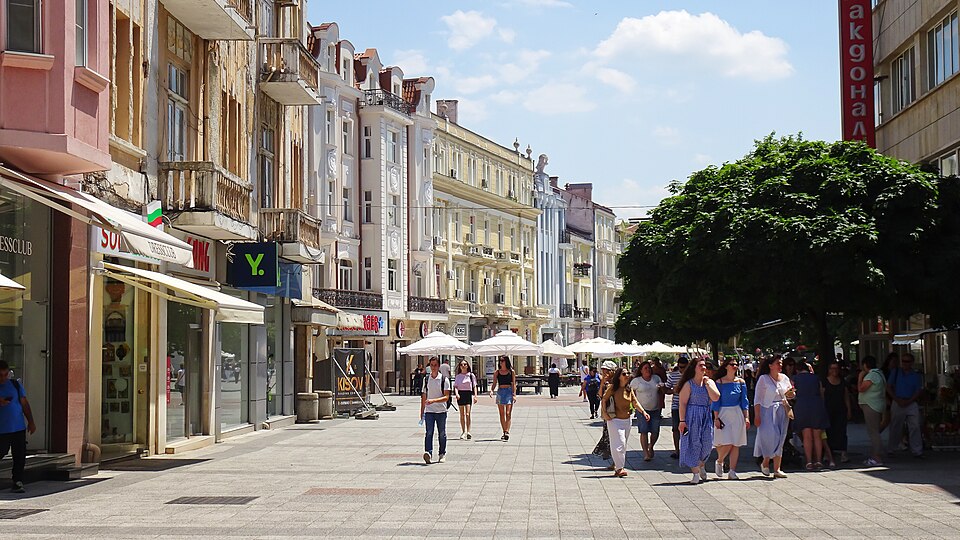 Plovdiv — international and multi-region stores for local businesses