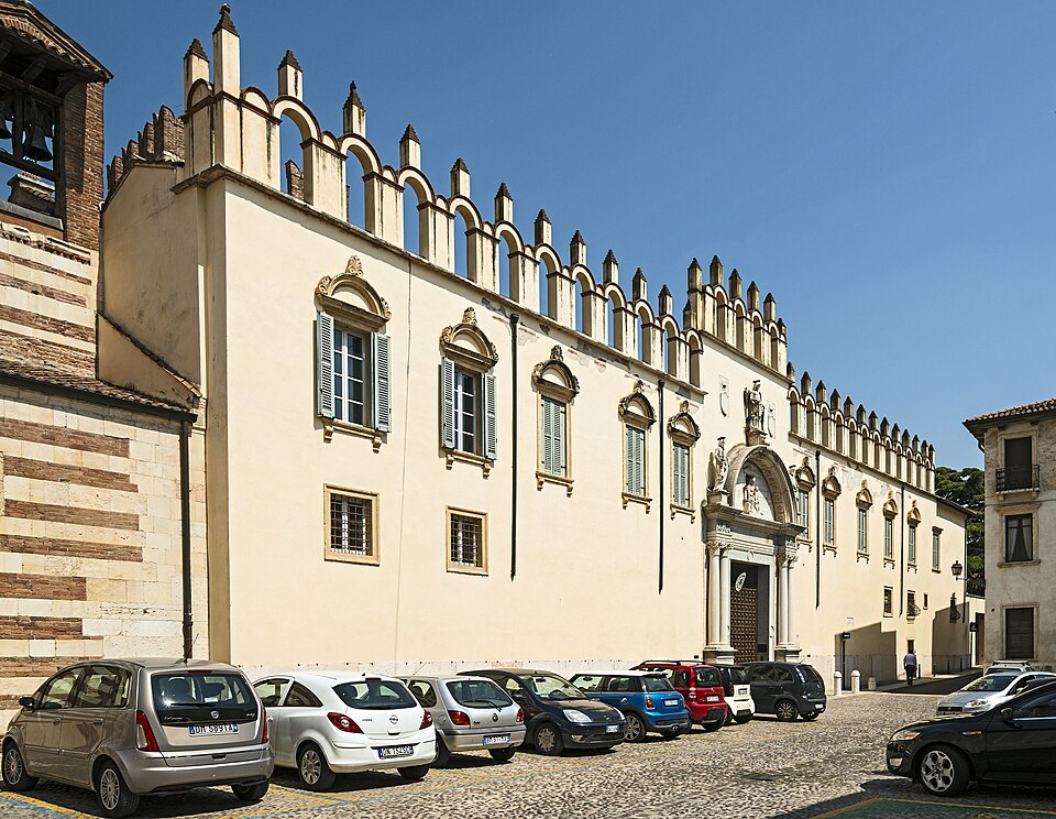 Verona — local market for custom e-commerce platforms