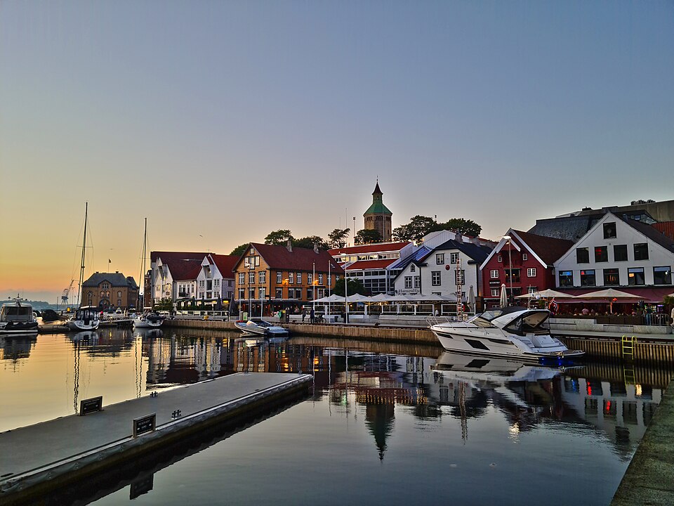 Stavanger — local market for service booking platforms