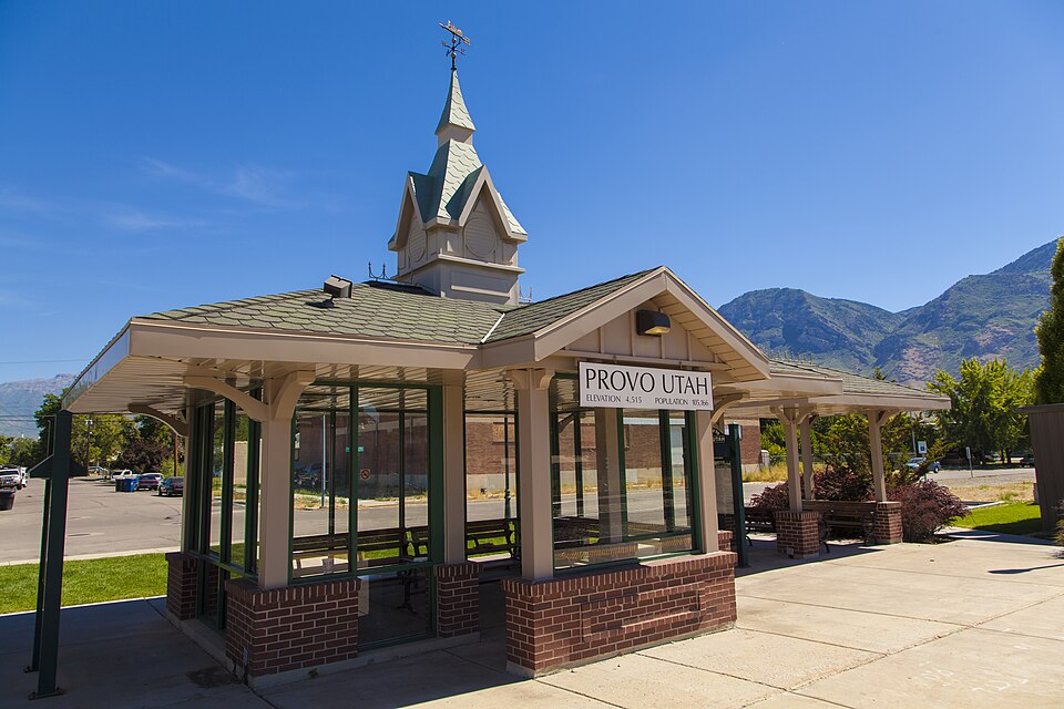 Provo — local market for B2B and wholesale portals