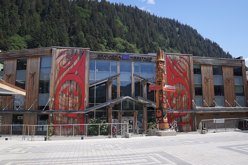 Juneau — local market for custom e-commerce platforms