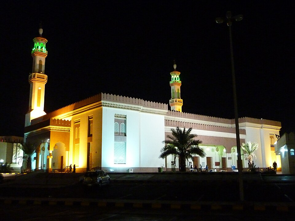 Tabuk — international and multi-region stores for local businesses