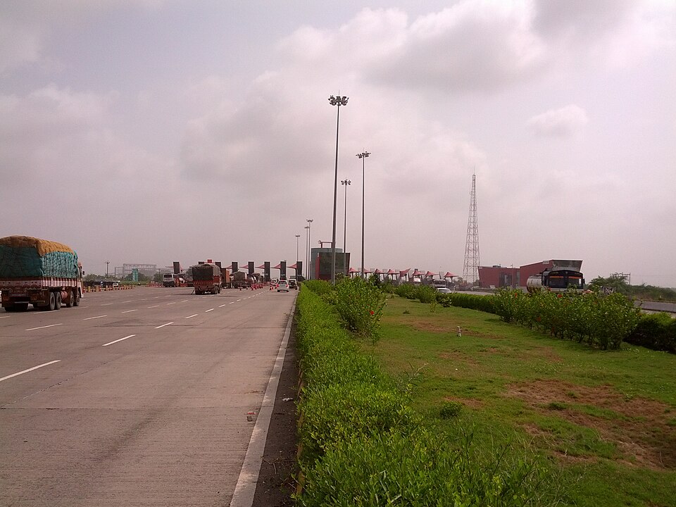 Bharuch — subscription and membership platforms for local businesses