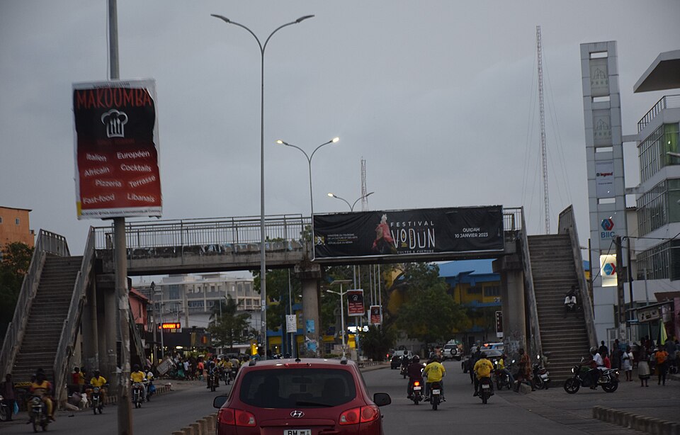 Benin — multi-vendor marketplaces for local businesses