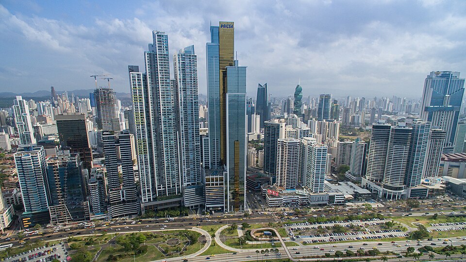 Panama City — local market for online stores