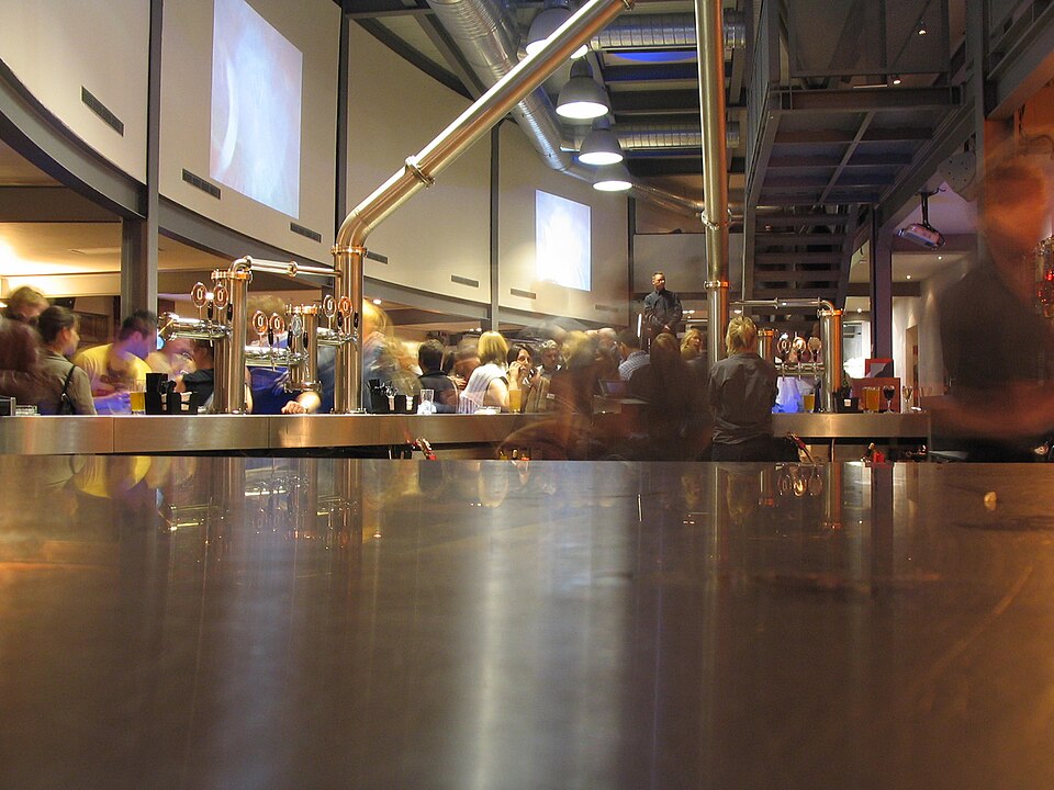 Bristol — local market for manufacturer and distributor portals