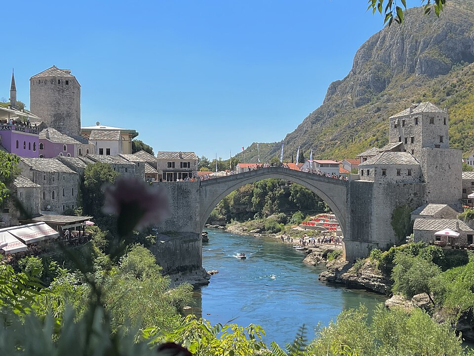 Mostar — mobile commerce apps for local businesses