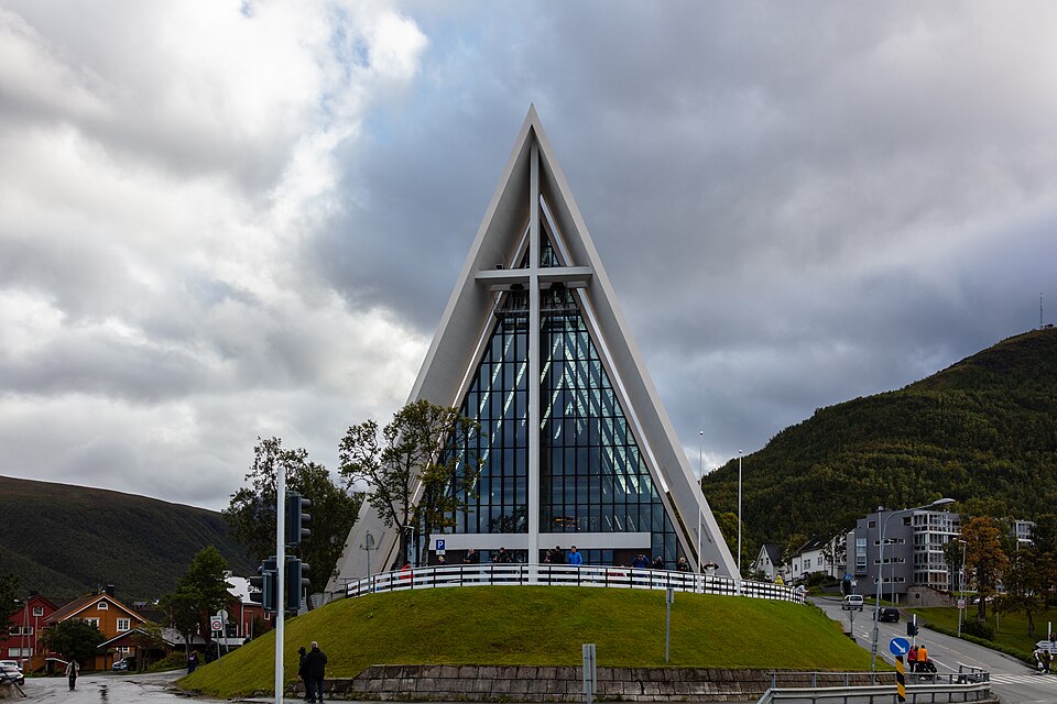 Tromsø — local market for custom e-commerce platforms