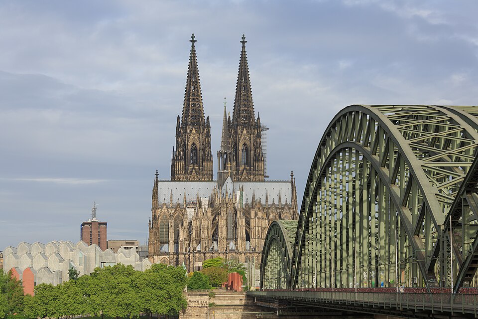 Cologne — custom e-commerce platforms for local businesses