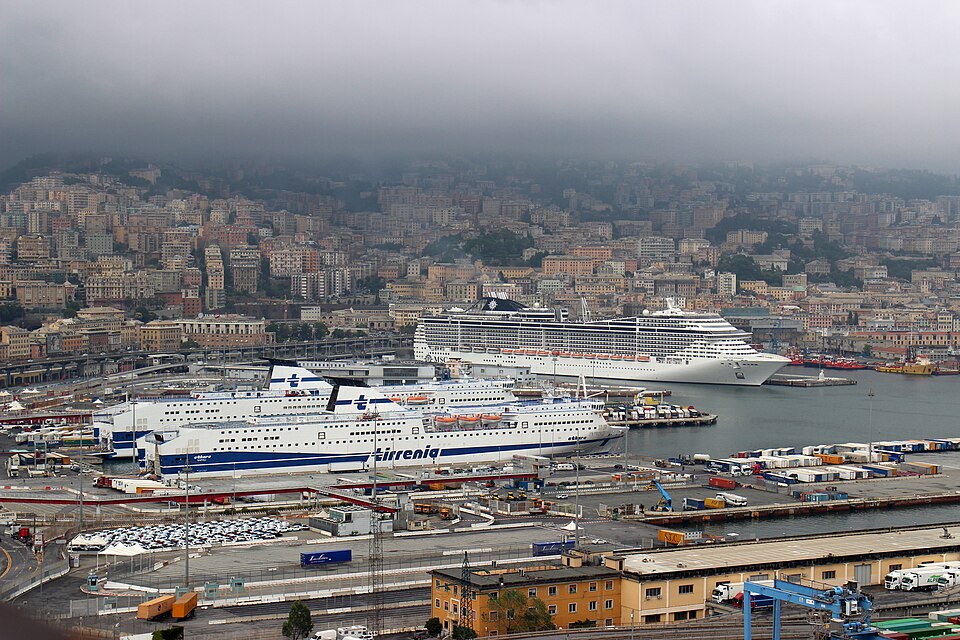 Genoa — manufacturer and distributor portals for local businesses
