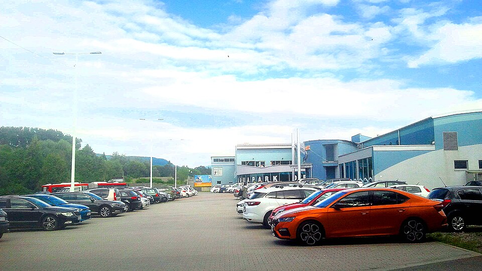 Prešov — international and multi-region stores for local businesses