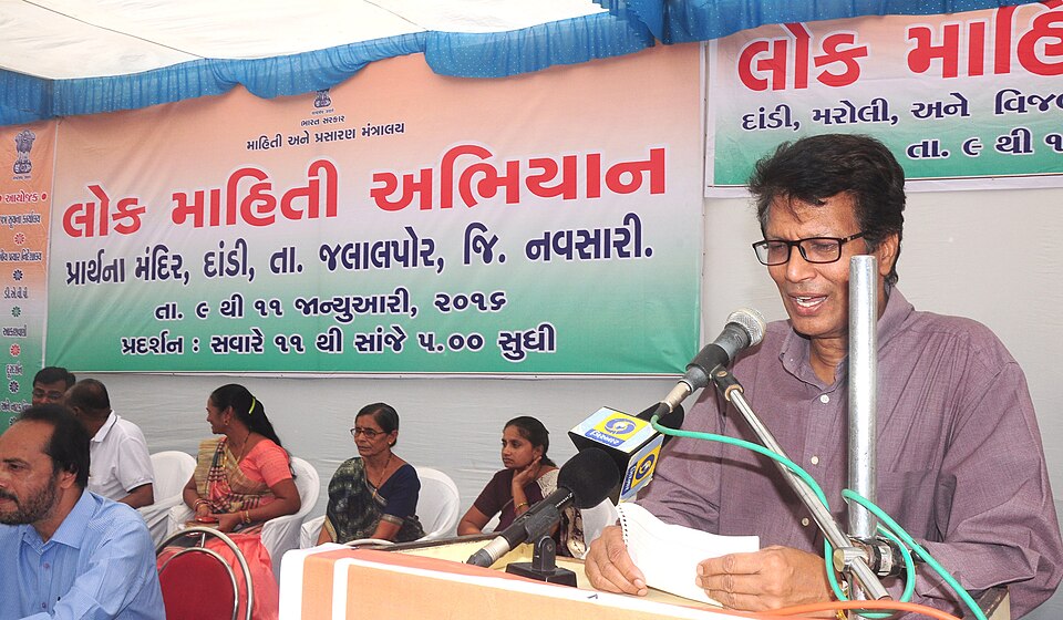 Navsari — service booking platforms for local businesses