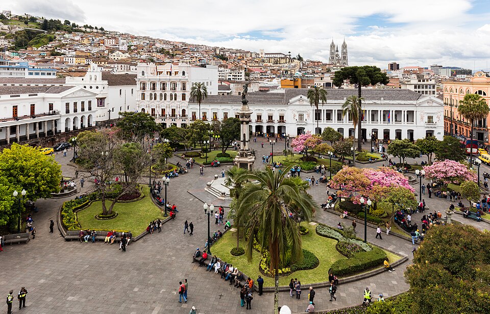 Quito — subscription and membership platforms for local businesses