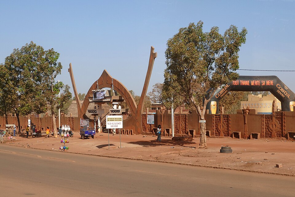 Ouagadougou — local market for custom e-commerce platforms