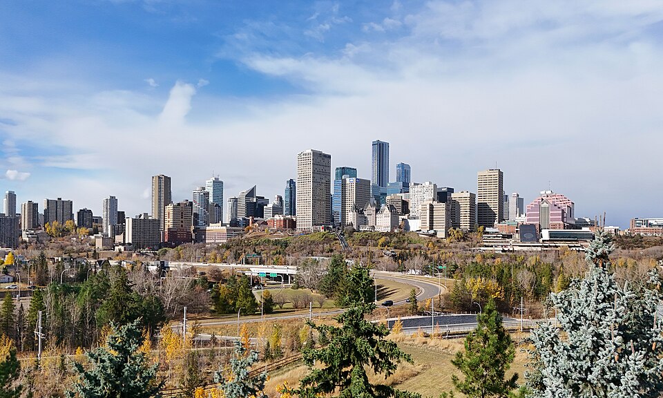 Edmonton — manufacturer and distributor portals for local businesses