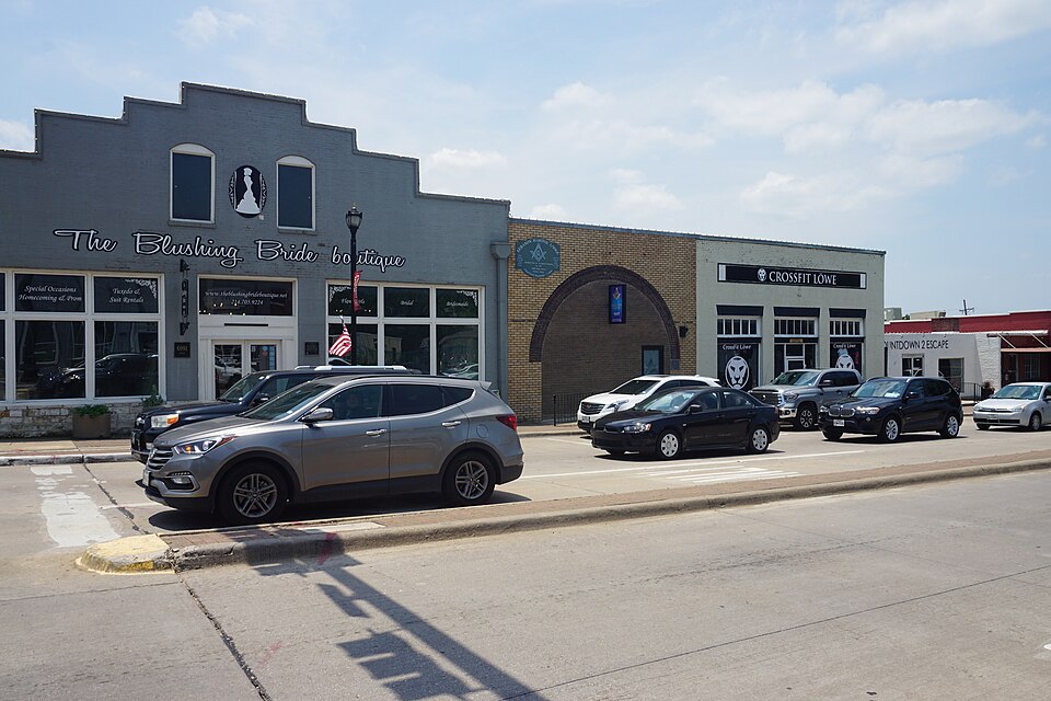 Frisco — online stores for local businesses