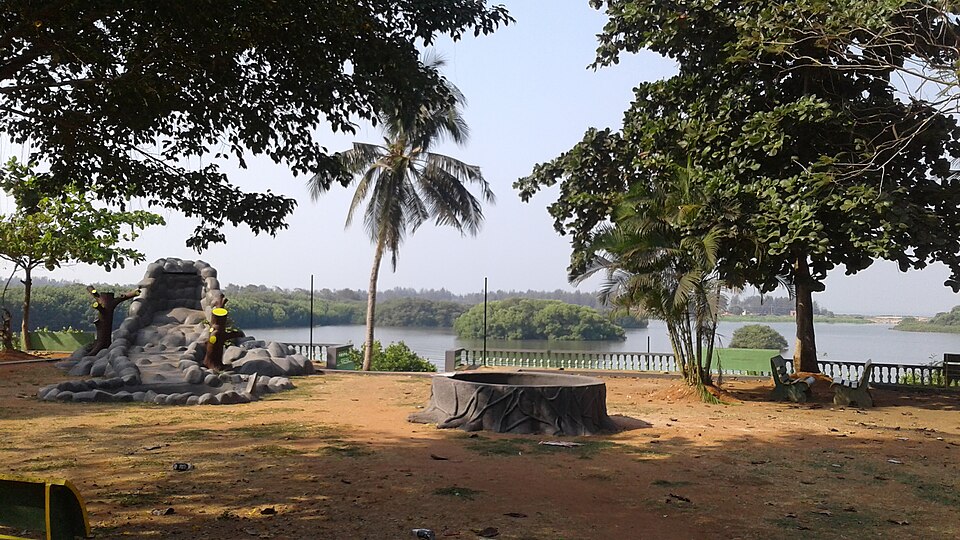 Kasaragod — online stores for local businesses