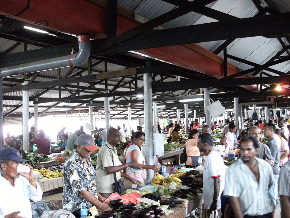Lelydorp — local market for mobile commerce apps