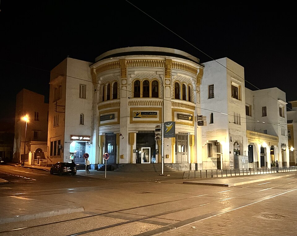 Casablanca — local market for international and multi-region stores