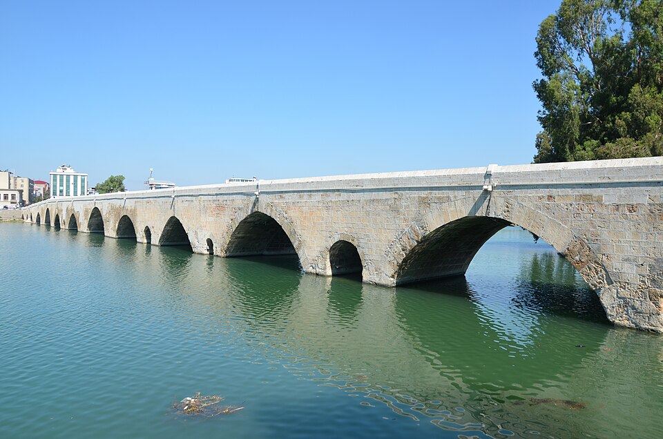 Adana — local market for online stores