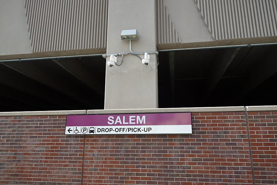 Salem — international and multi-region stores for local businesses
