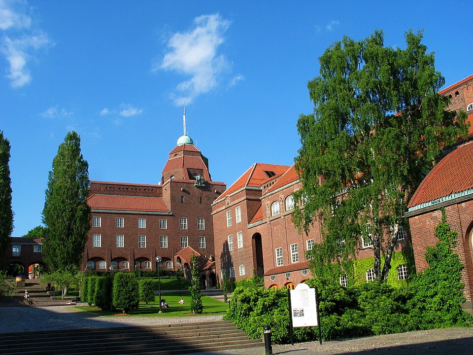 Sweden — manufacturer and distributor portals for local businesses