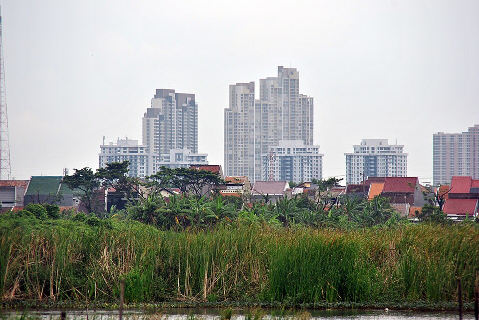 Surabaya — multi-vendor marketplaces for local businesses