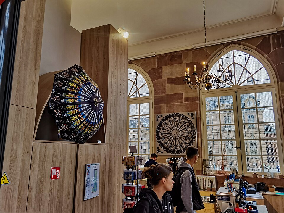 Strasbourg — manufacturer and distributor portals for local businesses