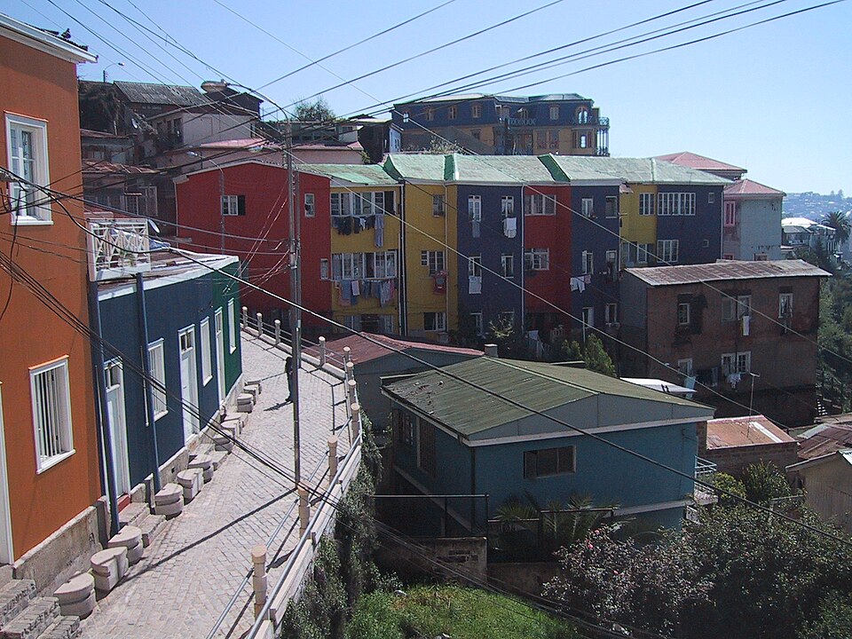 Valparaíso — custom e-commerce platforms for local businesses