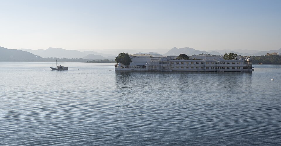 Udaipur — manufacturer and distributor portals for local businesses