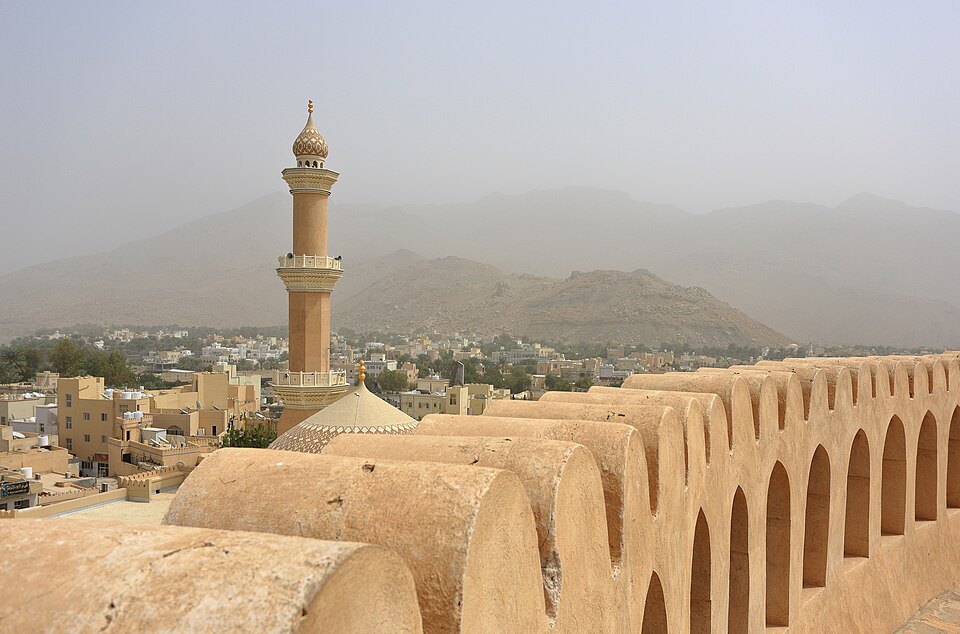 Nizwa — local market for B2B and wholesale portals