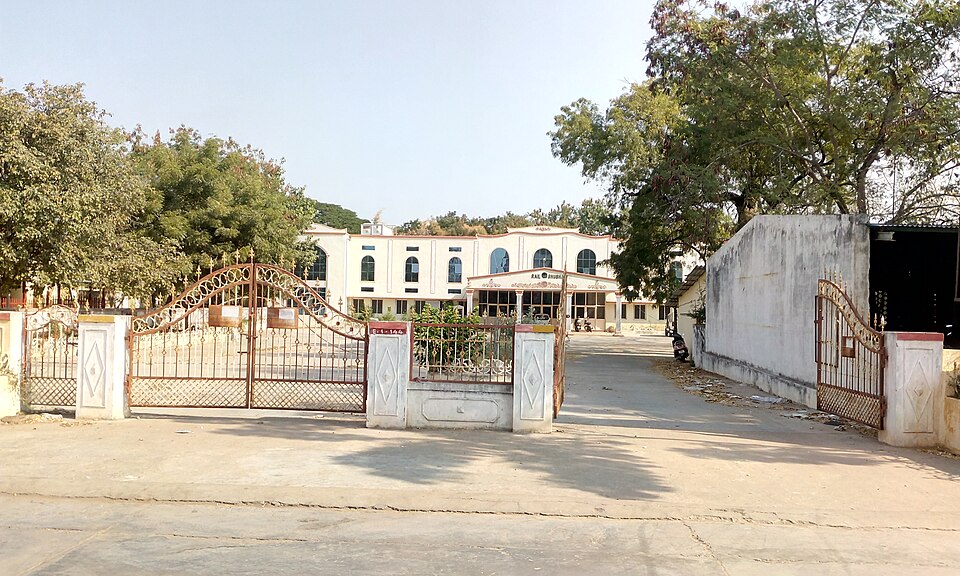 Kadapa — local market for mobile commerce apps