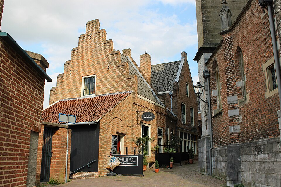 Nijmegen — local market for multi-vendor marketplaces