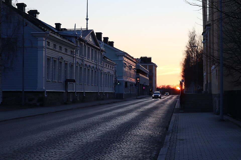 Oulu — local market for custom e-commerce platforms