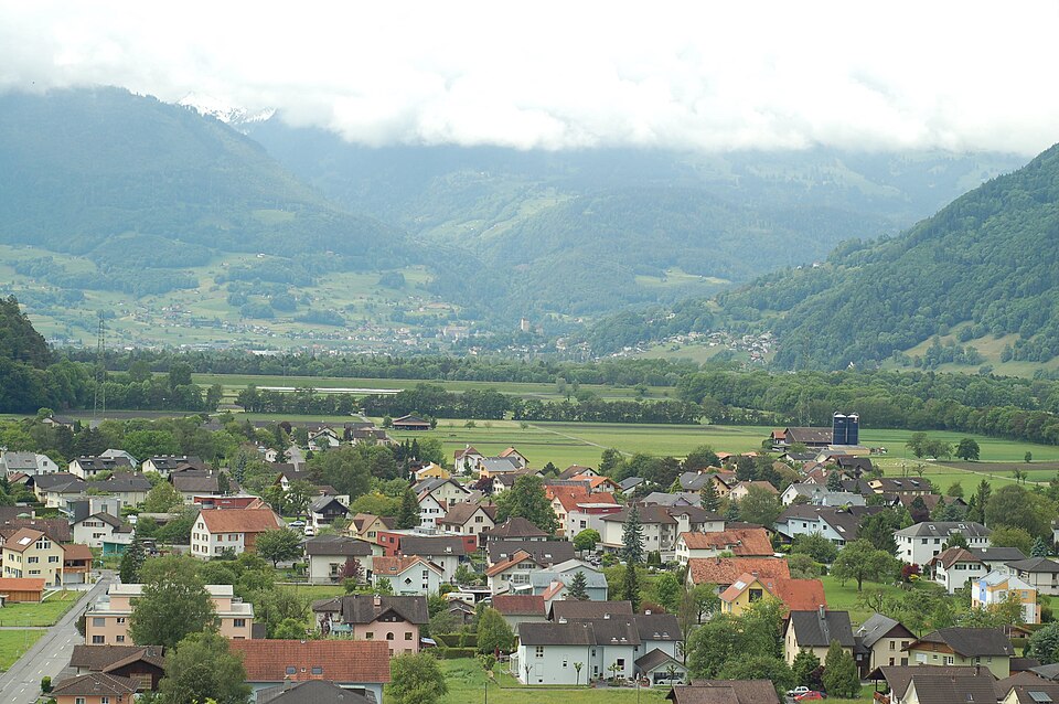 Balzers — B2B and wholesale portals for local businesses