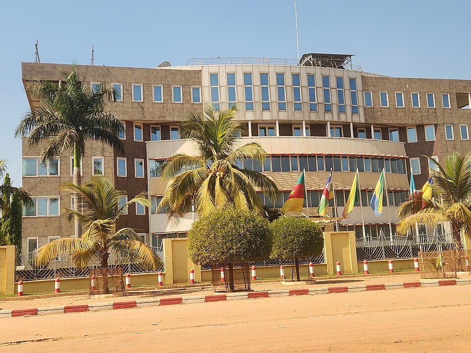 Moundou — local market for service booking platforms