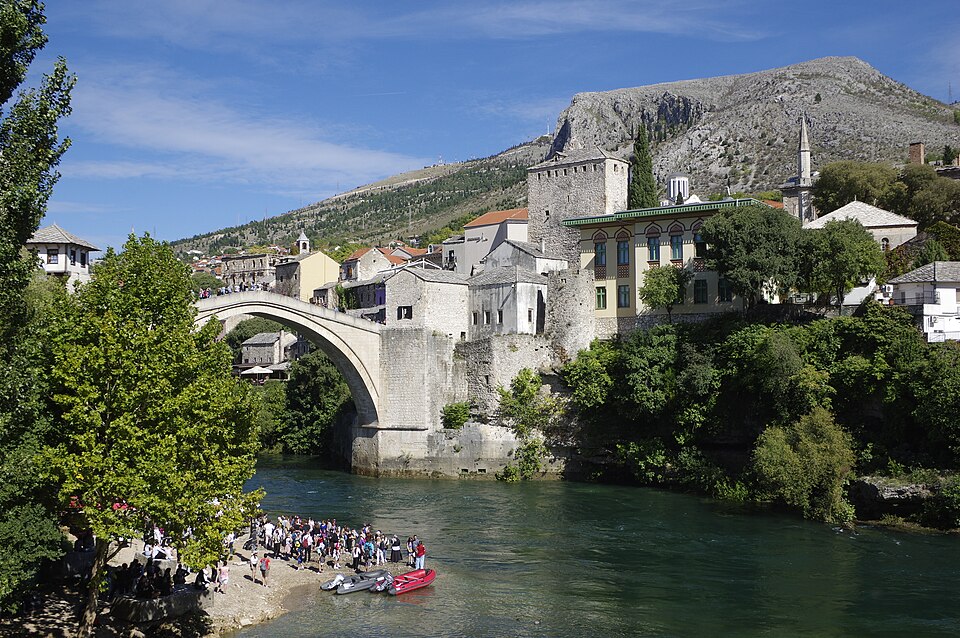 Mostar — local market for manufacturer and distributor portals