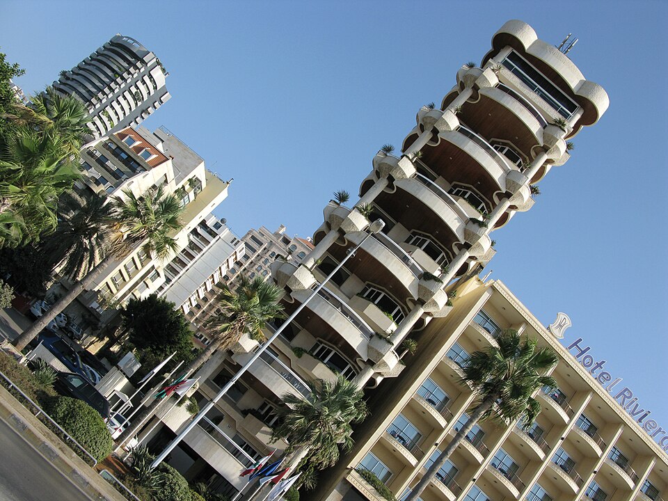 Beirut — local market for mobile commerce apps