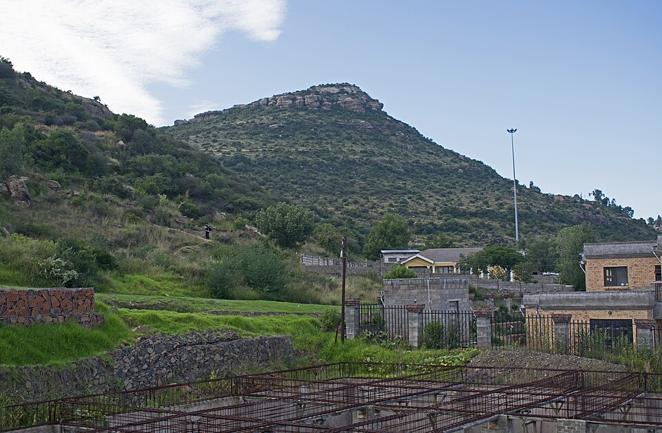 Maseru — manufacturer and distributor portals for local businesses