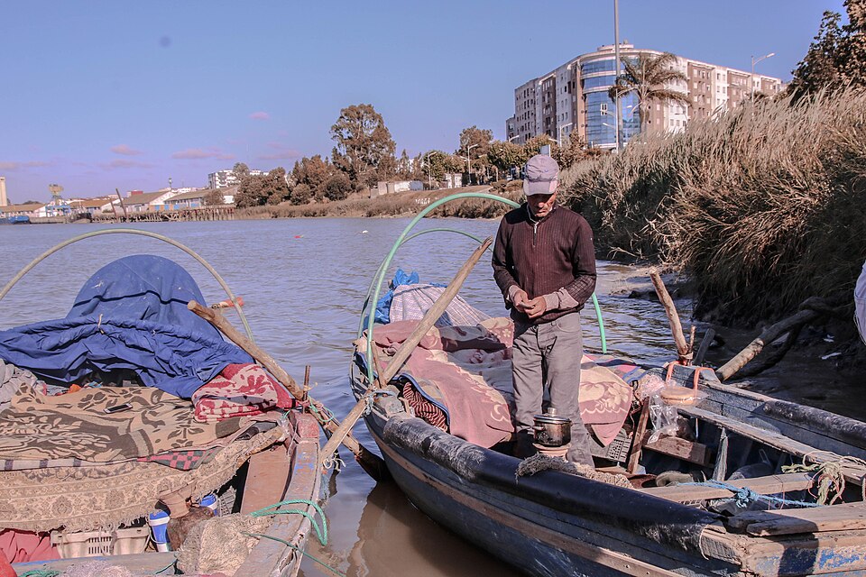 Kenitra — local market for international and multi-region stores