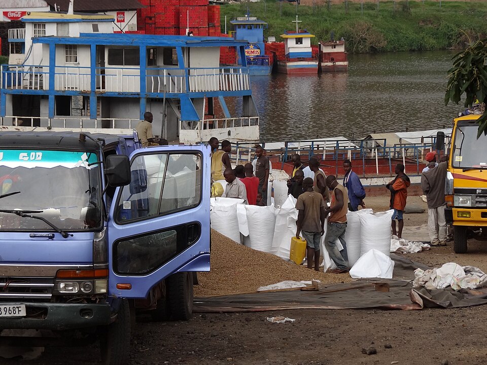 Rubavu (Gisenyi) — local market for multi-vendor marketplaces
