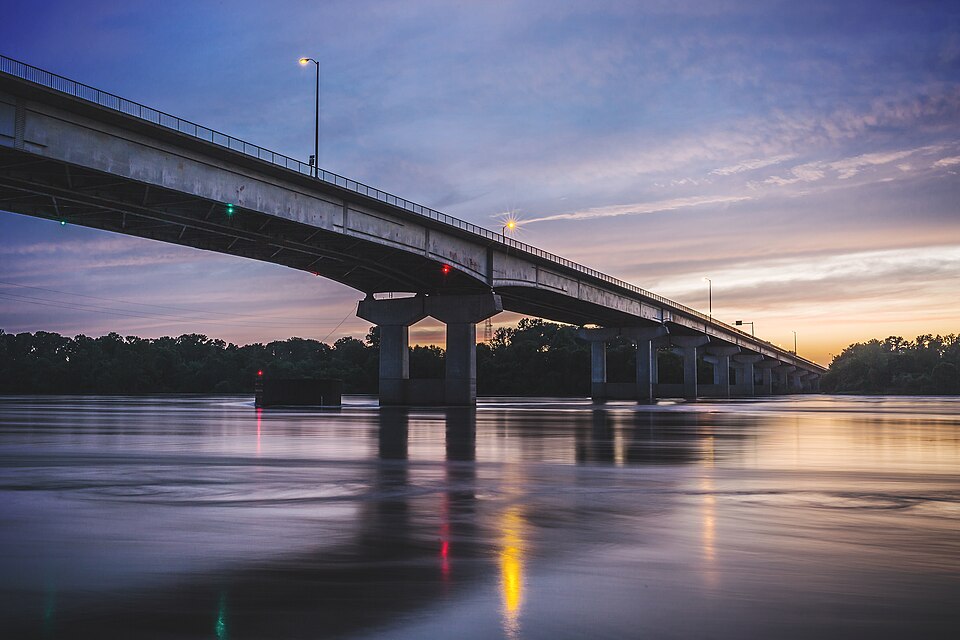 Fort Smith — local market for B2B and wholesale portals