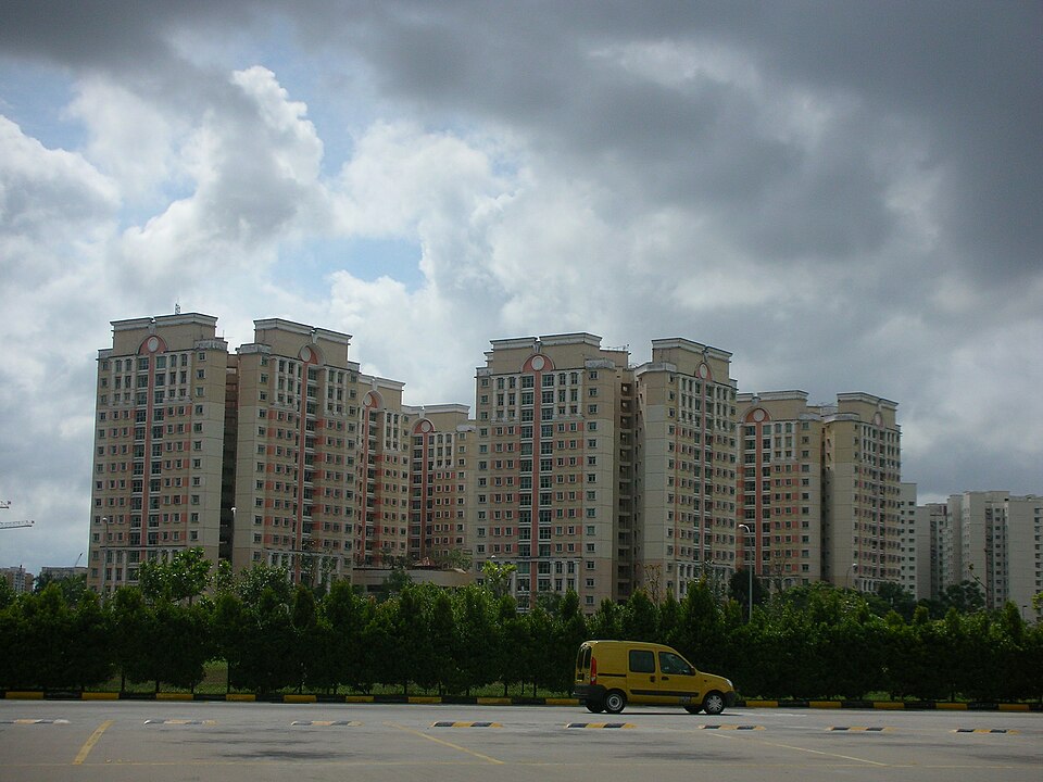 Punggol — manufacturer and distributor portals for local businesses