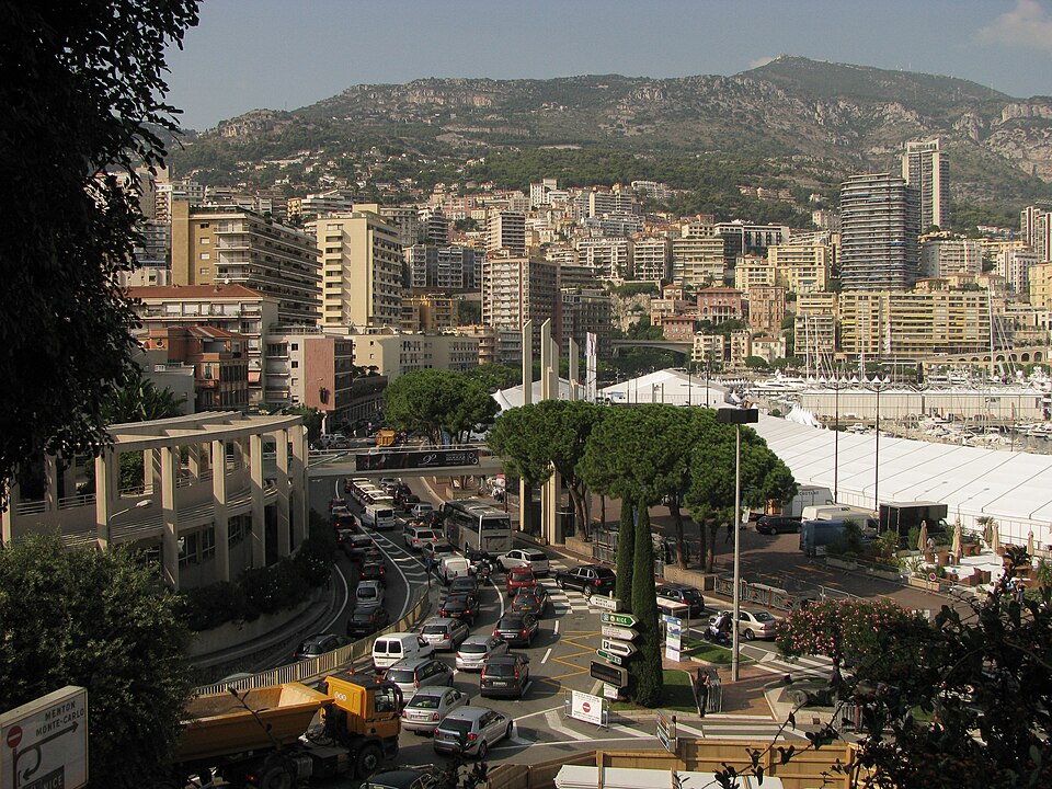 Monaco-Ville — local market for international and multi-region stores