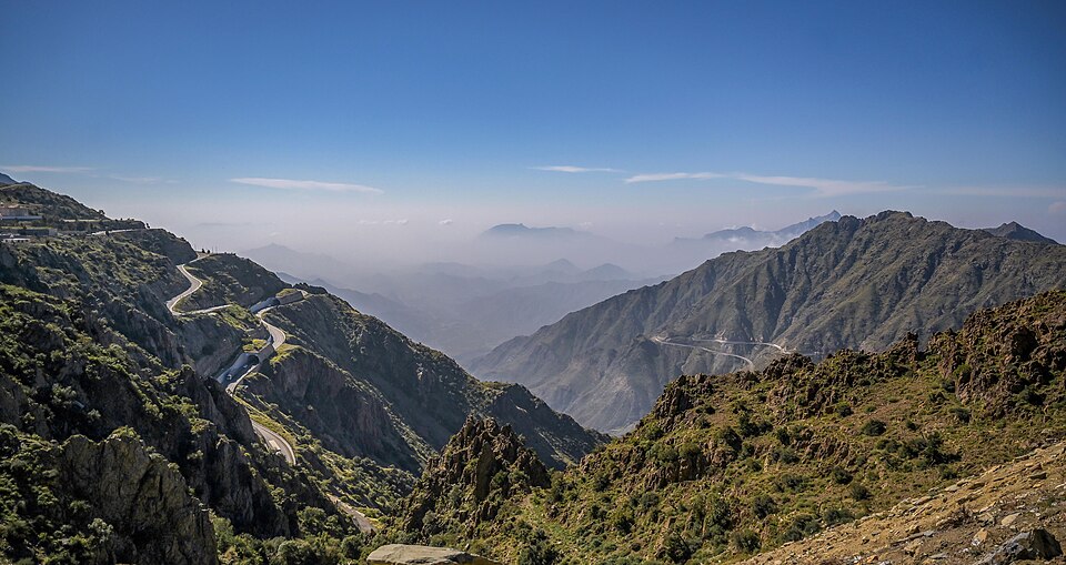 Al Baha — local market for B2B and wholesale portals