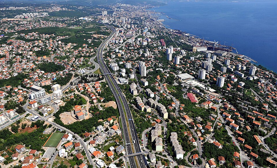 Rijeka — local market for international and multi-region stores
