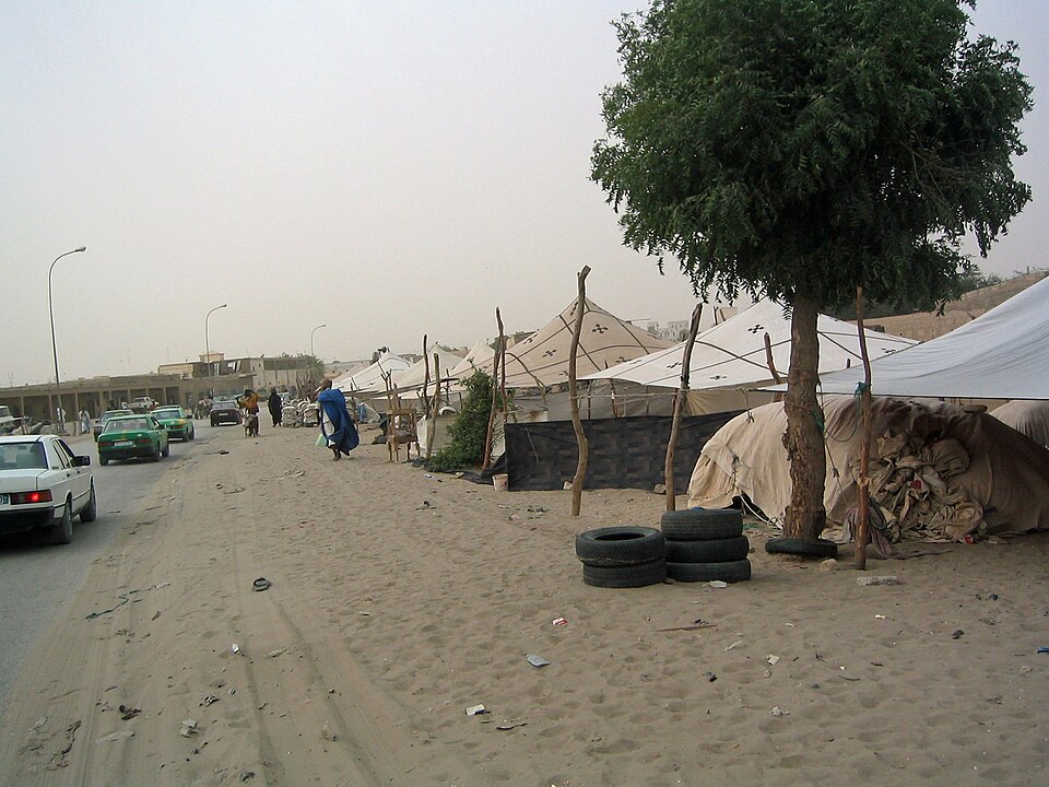 Nouakchott — international and multi-region stores for local businesses