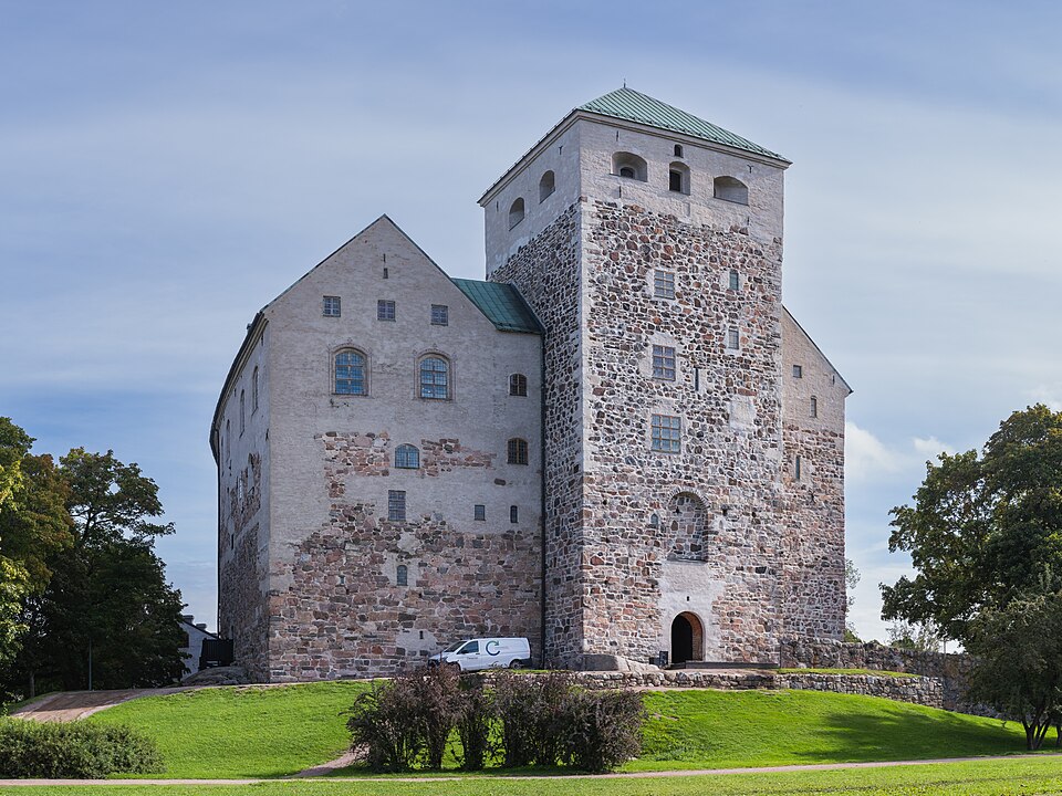 Turku — local market for manufacturer and distributor portals