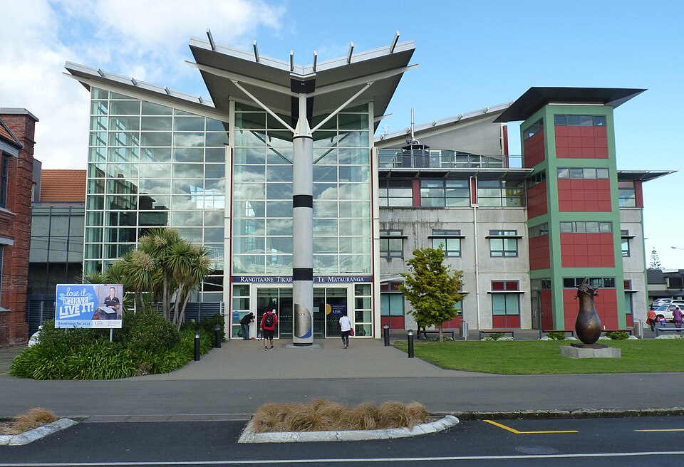 Palmerston North — manufacturer and distributor portals for local businesses